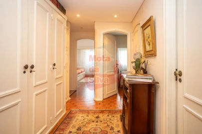 Apartamento T3 para Venda em Benfica