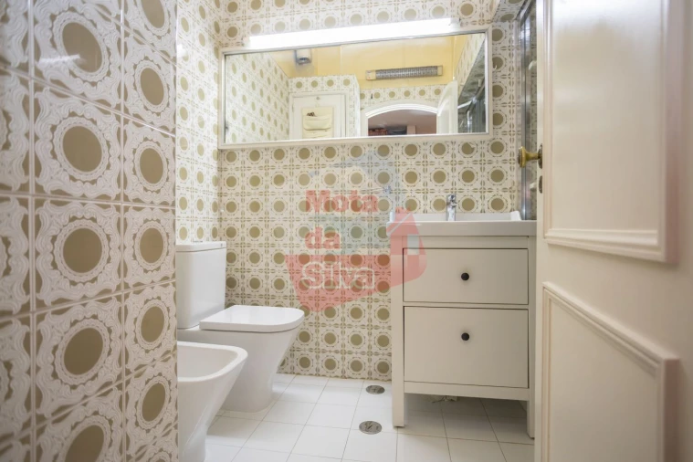 Apartamento T3 para Venda em Benfica Foto 27