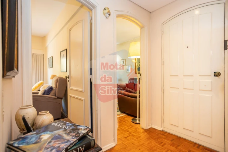 Apartamento T3 para Venda em Benfica Foto 22
