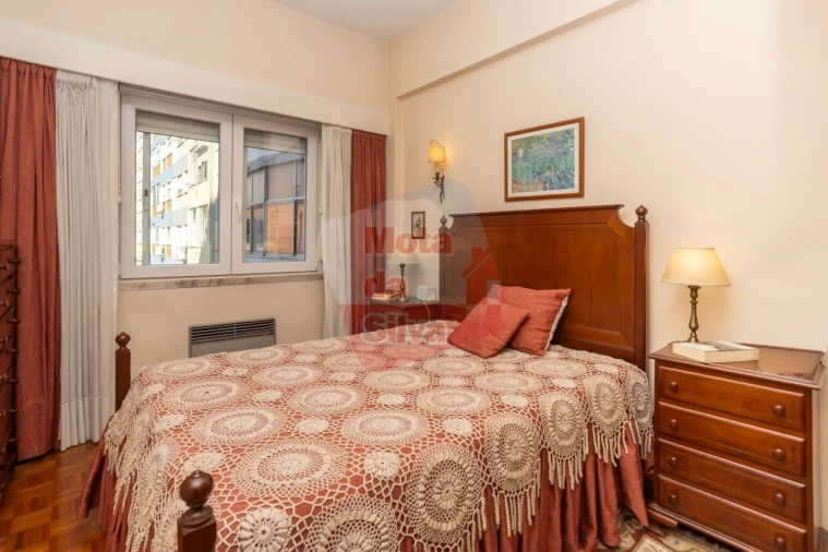 Apartamento T3 para Venda em Benfica Foto 16