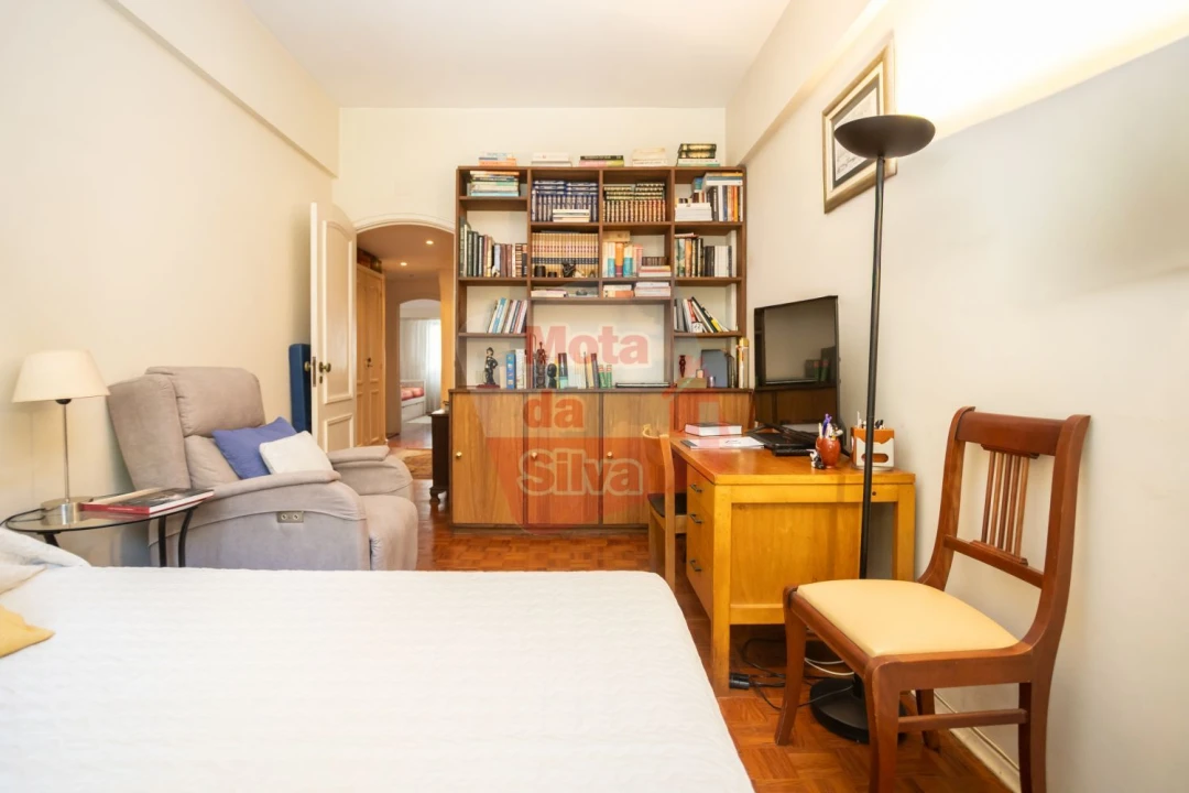 Apartamento T3 para Venda em Benfica Foto 20