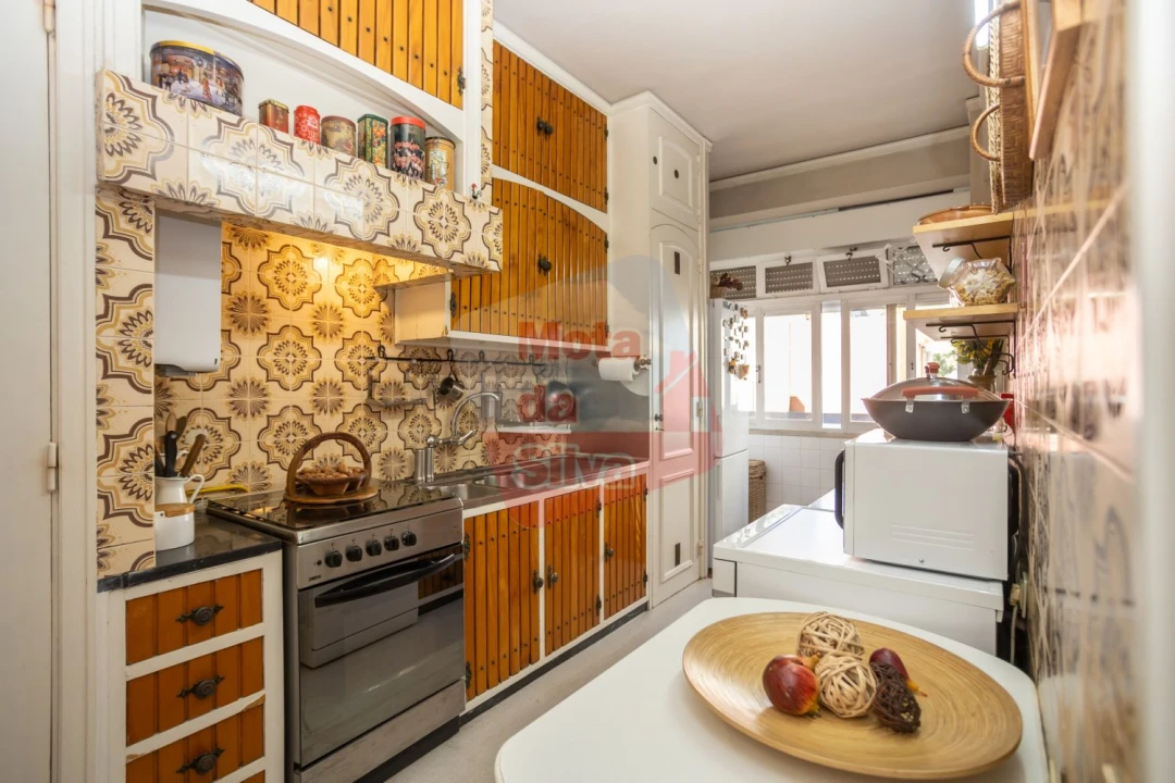 Apartamento T3 para Venda em Benfica Foto 10