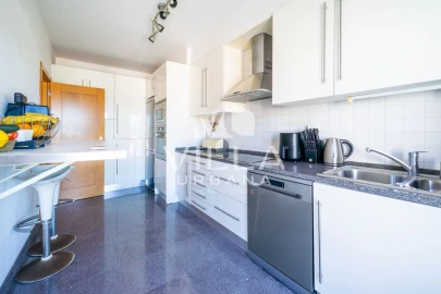 Apartamento T2 para Venda em Costa da Caparica