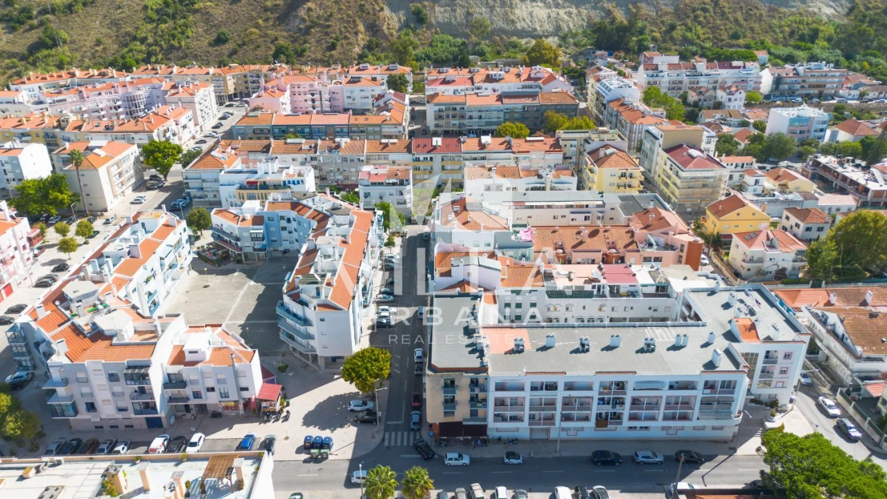 Apartamento T2 para Venda em Costa da Caparica Foto 2