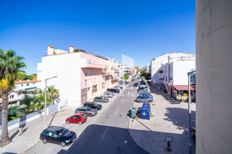 Apartamento T2 para Venda em Costa da Caparica Foto 28
