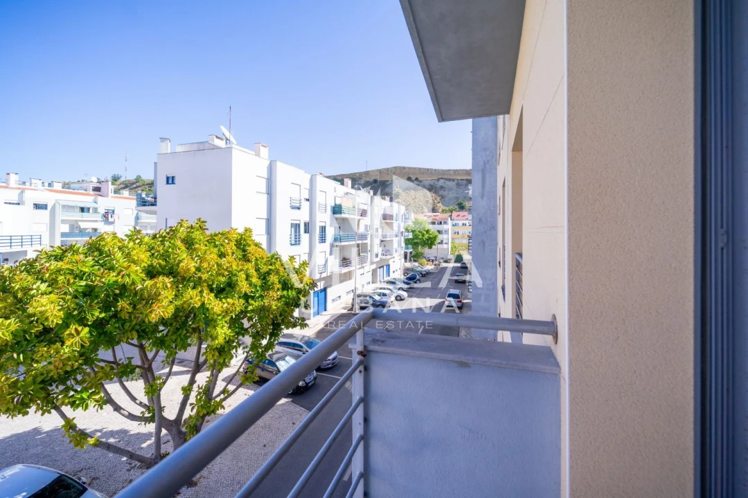 Apartamento T2 para Venda em Costa da Caparica Foto 31