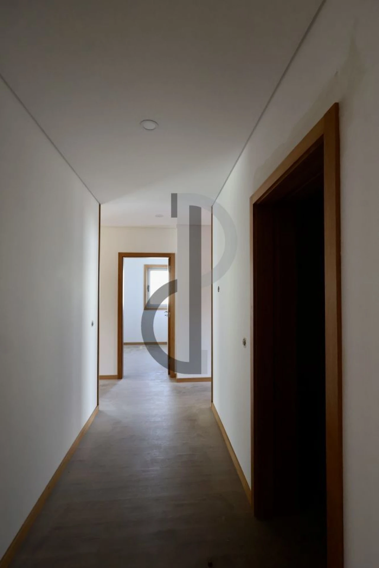 Apartamento T2 para Venda em Nogueira da Regedoura Foto 7