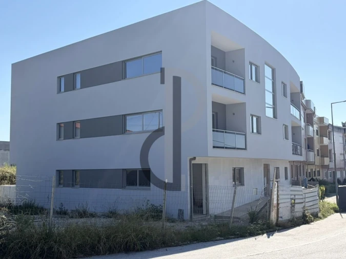 Apartamento T2 para Venda em Nogueira da Regedoura Foto 18