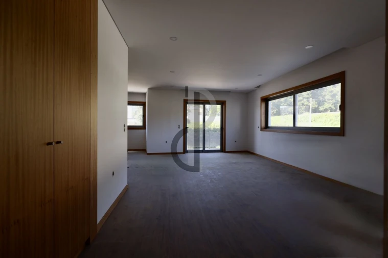 Apartamento T2 para Venda em Nogueira da Regedoura Foto 3
