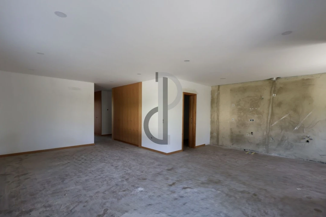 Apartamento T2 para Venda em Nogueira da Regedoura Foto 4