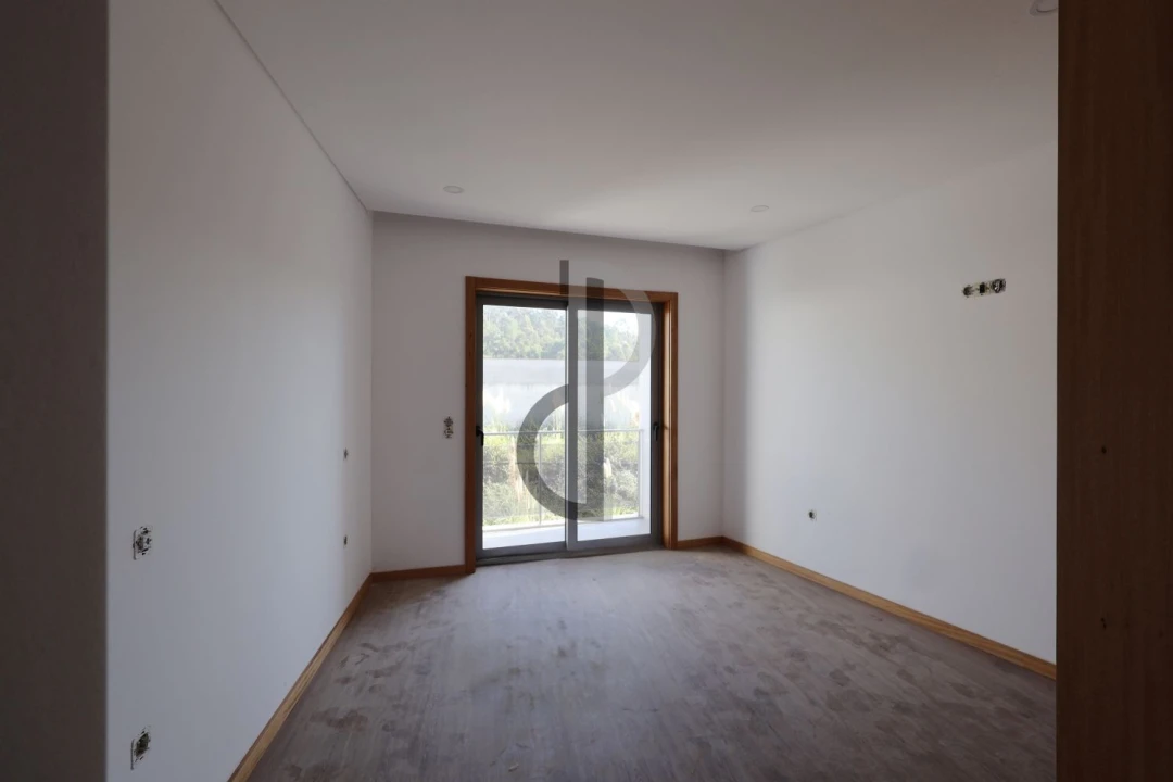 Apartamento T3 para Venda em Nogueira da Regedoura Foto 8