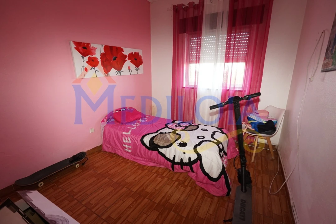 Moradia T5 para Venda em Vila Real de Santo Antonio Foto 11
