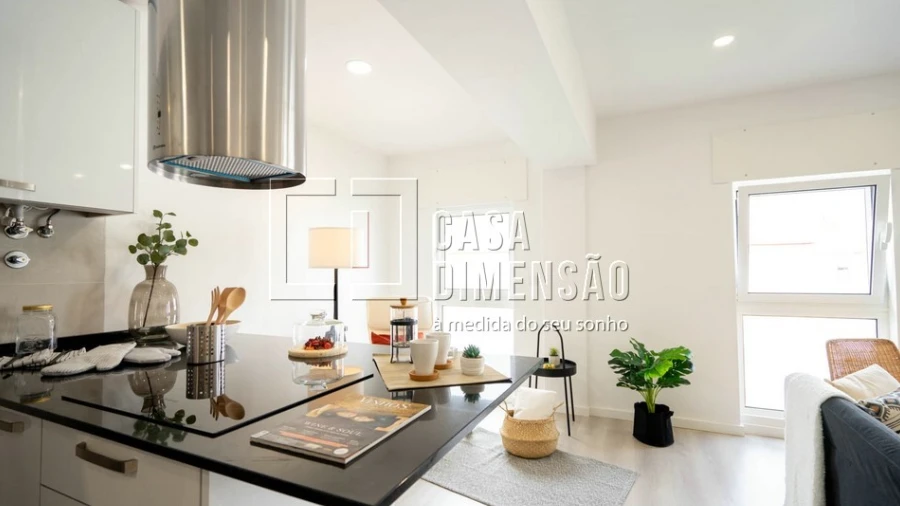 Apartamento T3 para Venda em Benfica