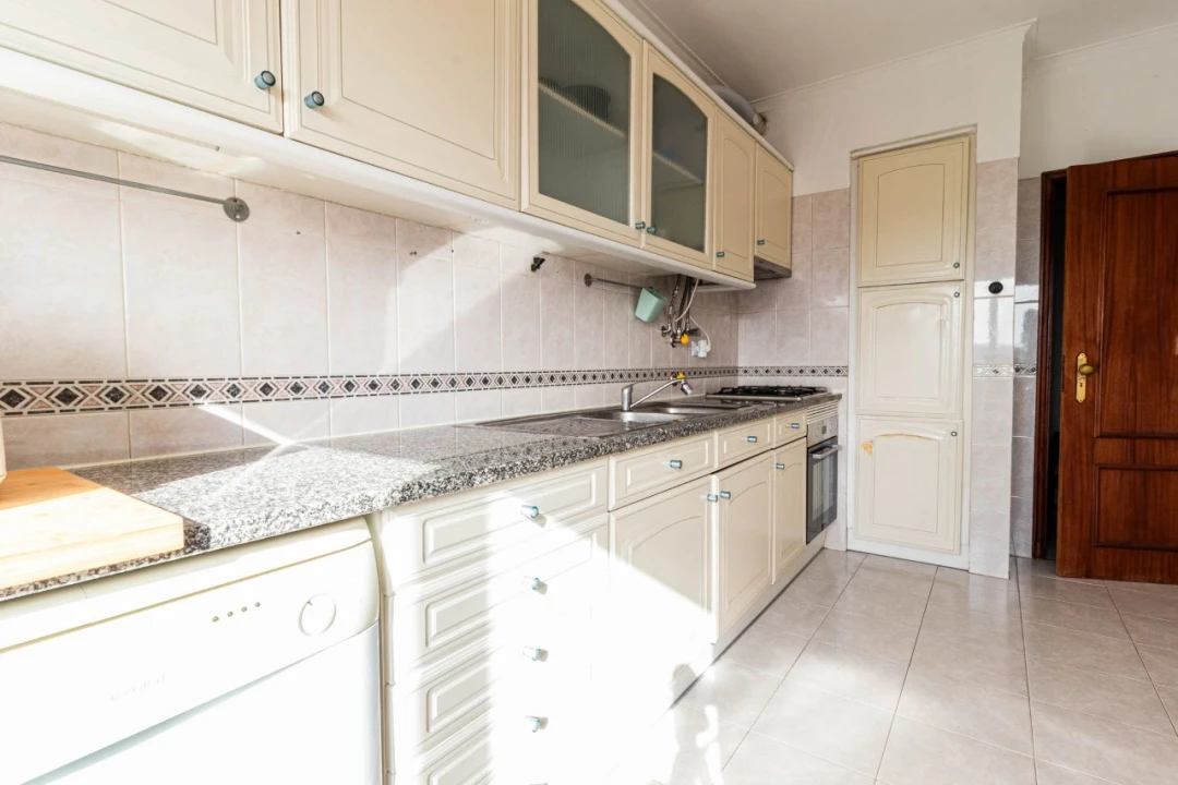 Apartamento T2 para Arrendamento em Cacém e São Marcos Foto 7