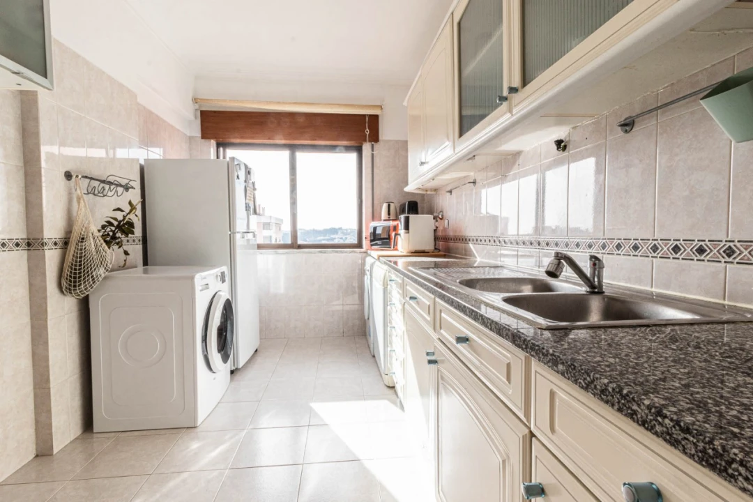 Apartamento T2 para Arrendamento em Cacém e São Marcos Foto 8