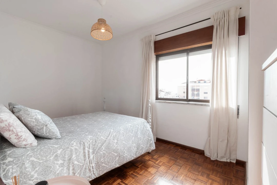 Apartamento T2 para Arrendamento em Cacém e São Marcos Foto 13