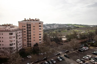 Apartamento T2 para Arrendamento em Cacém e São Marcos