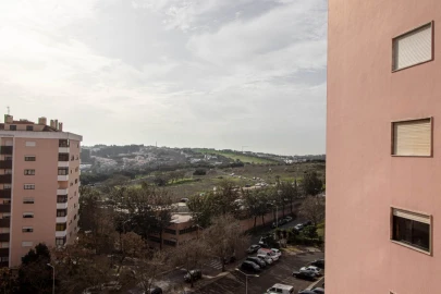 Apartamento T2 para Arrendamento em Cacém e São Marcos