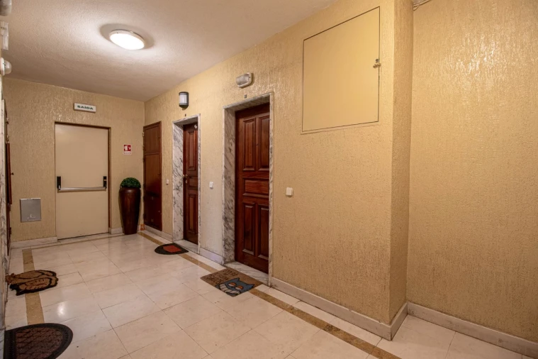 Apartamento T2 para Arrendamento em Cacém e São Marcos Foto 20