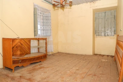 Moradia T5 para Venda em Ortiga