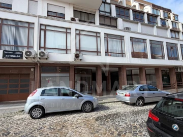 Loja para Arrendamento em Benedita