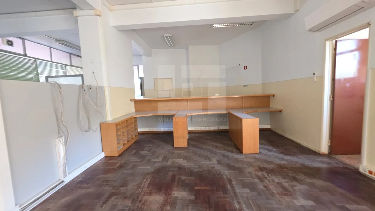 Loja para Venda em Venteira Foto 16
