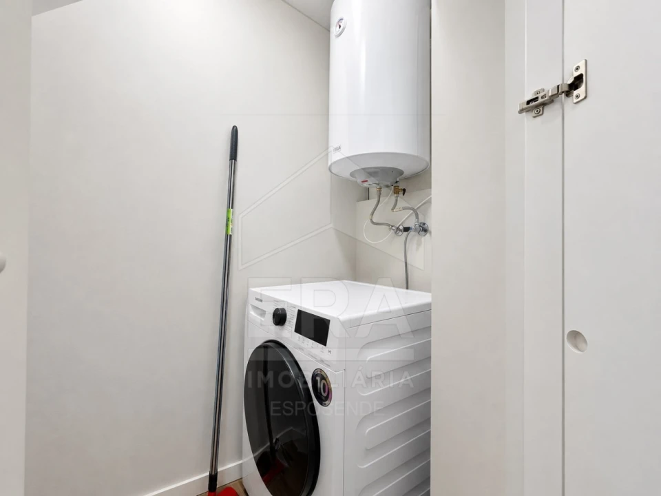 Apartamento T2 para Venda em Santa Maria Maior e Monserrate e Meadela Foto 10