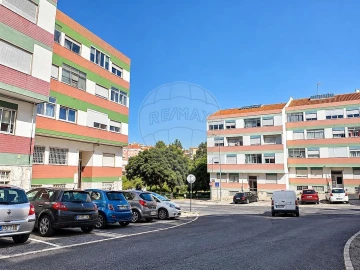 Apartamento T2 para Venda em Rio de Mouro