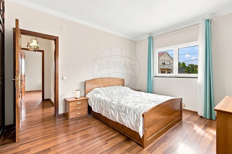 Moradia T4 para Venda em Quinta do Conde Foto 4