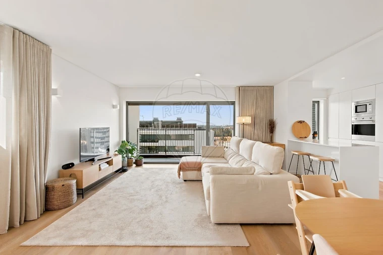 Apartamento T2 para Venda em Lumiar Foto 5