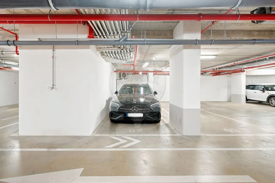 Apartamento T2 para Venda em Lumiar Foto 41