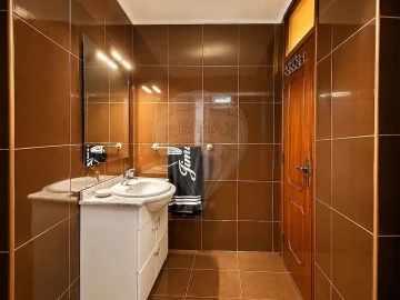 Apartamento T2 para Venda em Mafamude e Vilar do Paraíso