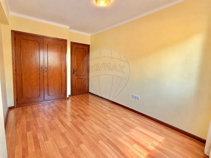 Apartamento T2 para Venda em Mafamude e Vilar do Paraíso Foto 11