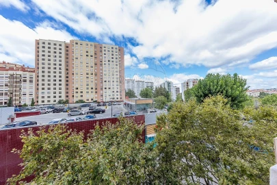 Apartamento T2 para Venda em Alfragide