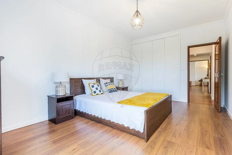 Apartamento T2 para Venda em Alfragide Foto 15