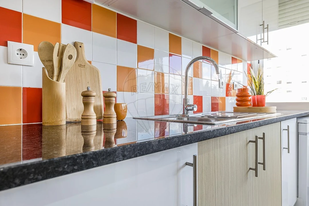 Apartamento T2 para Venda em Alfragide Foto 24