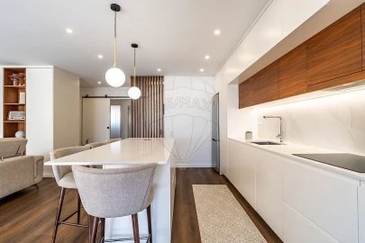 Apartamento T2 para Venda em Pedroso e Seixezelo