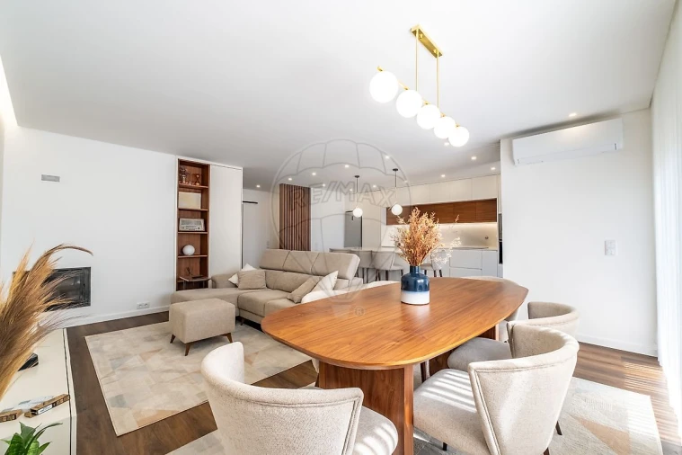Apartamento T2 para Venda em Pedroso e Seixezelo Foto 23