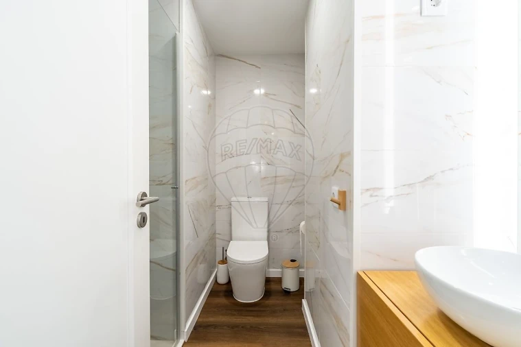 Apartamento T2 para Venda em Pedroso e Seixezelo Foto 26
