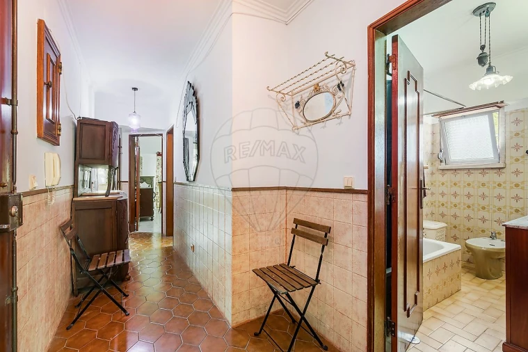 Apartamento T2 para Venda em Massamá e Monte Abraão Foto 4