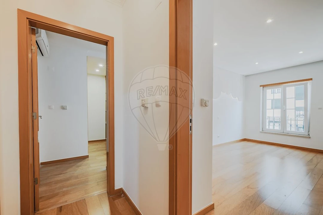 Apartamento T2 para Arrendamento em Águas Livres Foto 12