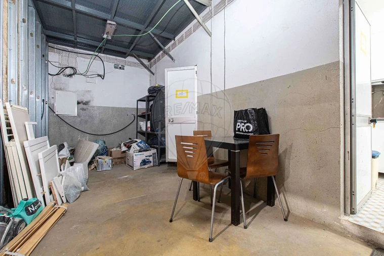 Armazém para Arrendamento em União das Freguesias de Setúbal Foto 4