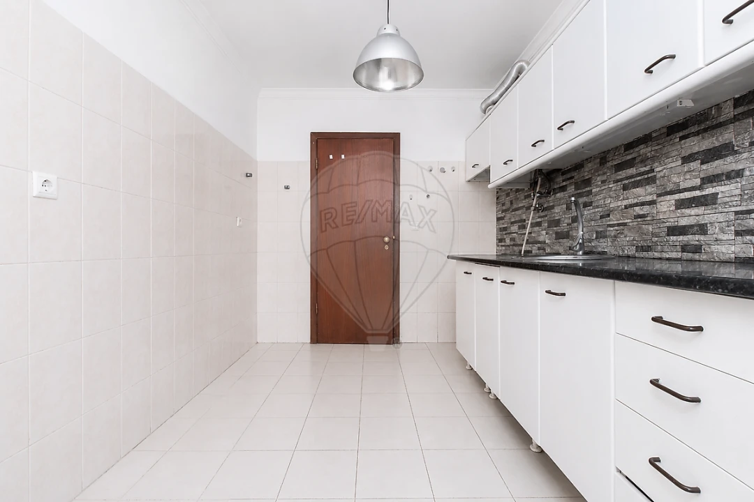 Apartamento T3 para Arrendamento em Alverca do Ribatejo e Sobralinho Foto 21