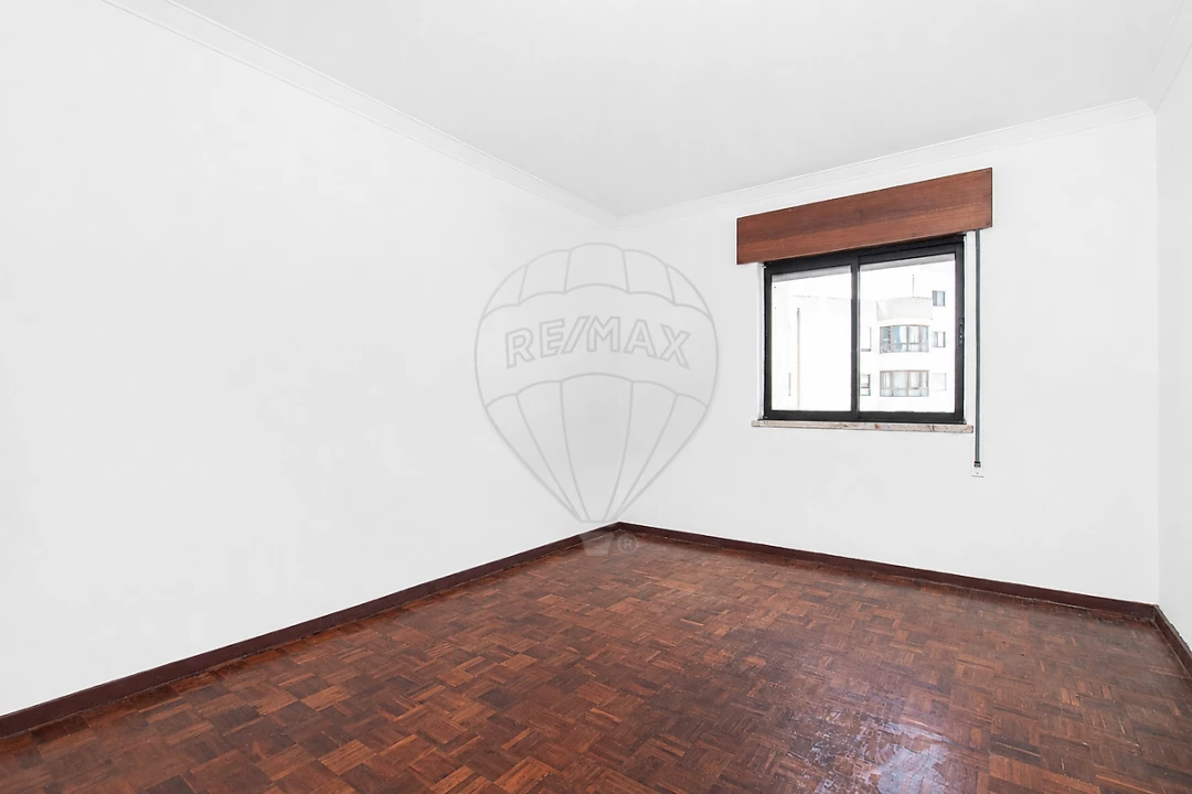 Apartamento T3 para Arrendamento em Alverca do Ribatejo e Sobralinho Foto 9