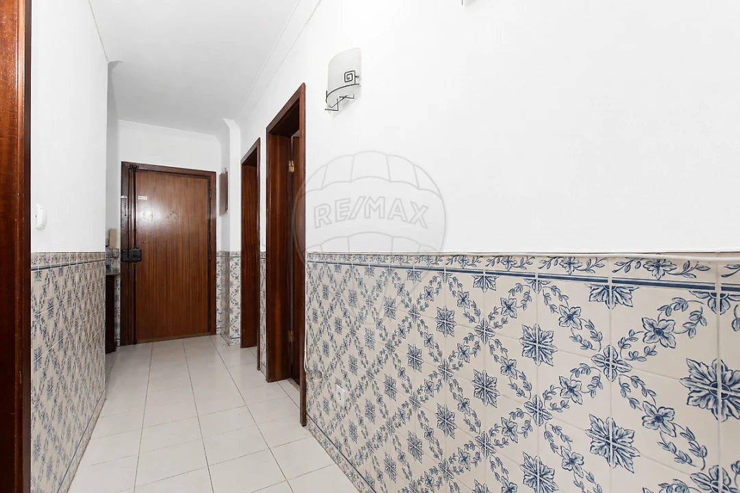 Apartamento T3 para Arrendamento em Alverca do Ribatejo e Sobralinho Foto 11