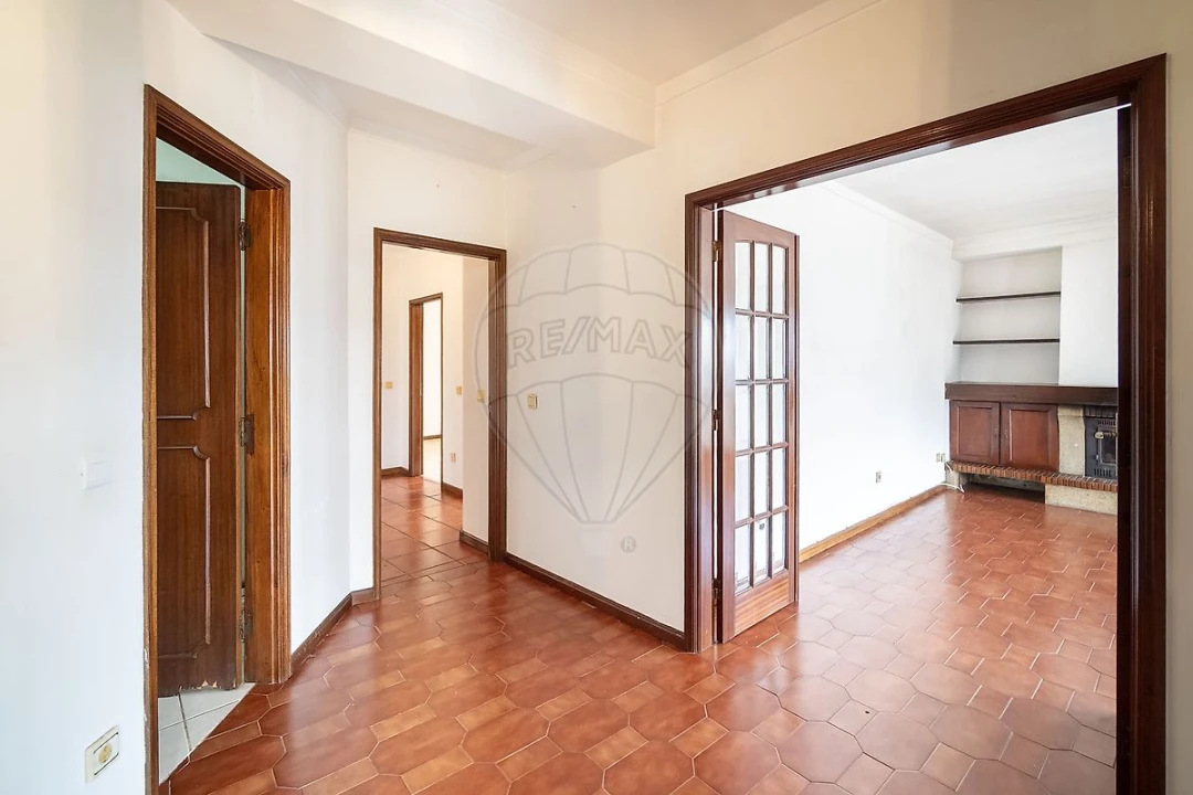 Apartamento T3 para Venda em Vila Chã, Codal e Vila Cova de Perrinho Foto 9