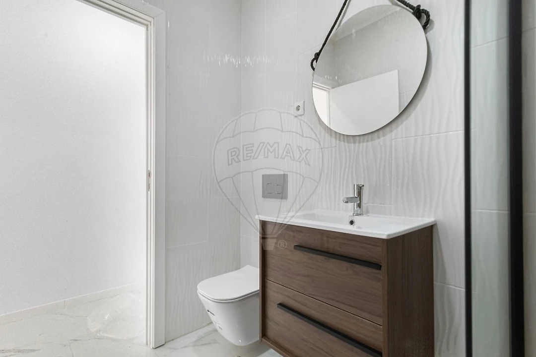 Apartamento T1 para Venda em Almada, Cova da Piedade, Pragal e Cacilhas Foto 7