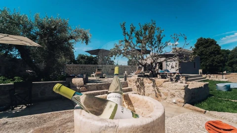 Armazém para Venda em Póvoa de Rio de Moinhos e Cafede