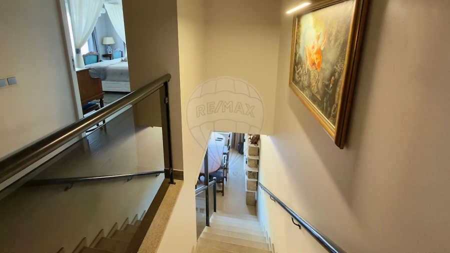 Quinta T5 para Venda em Póvoa de Rio de Moinhos e Cafede Foto 8
