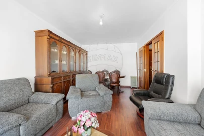 Apartamento T3 para Arrendamento em Parque das Nações